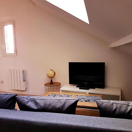 Sw Cosy Apart - Chambly Persan Roissy Exterior foto